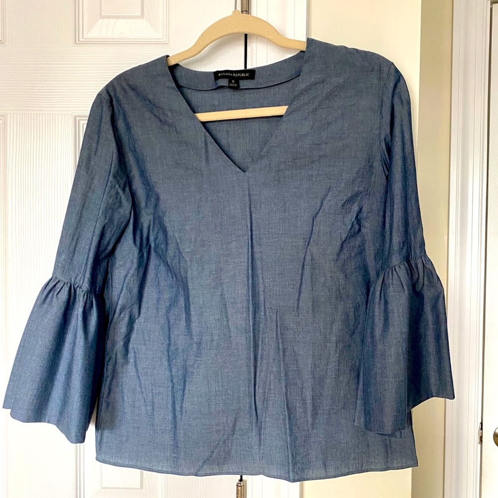 Banana Republic blouse